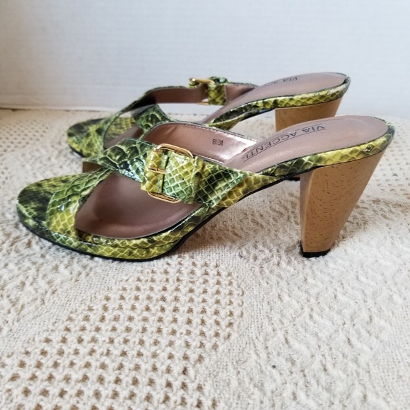 Via Accenti Green Faux Snakeskin Print Heels - Picture 3 of 6
